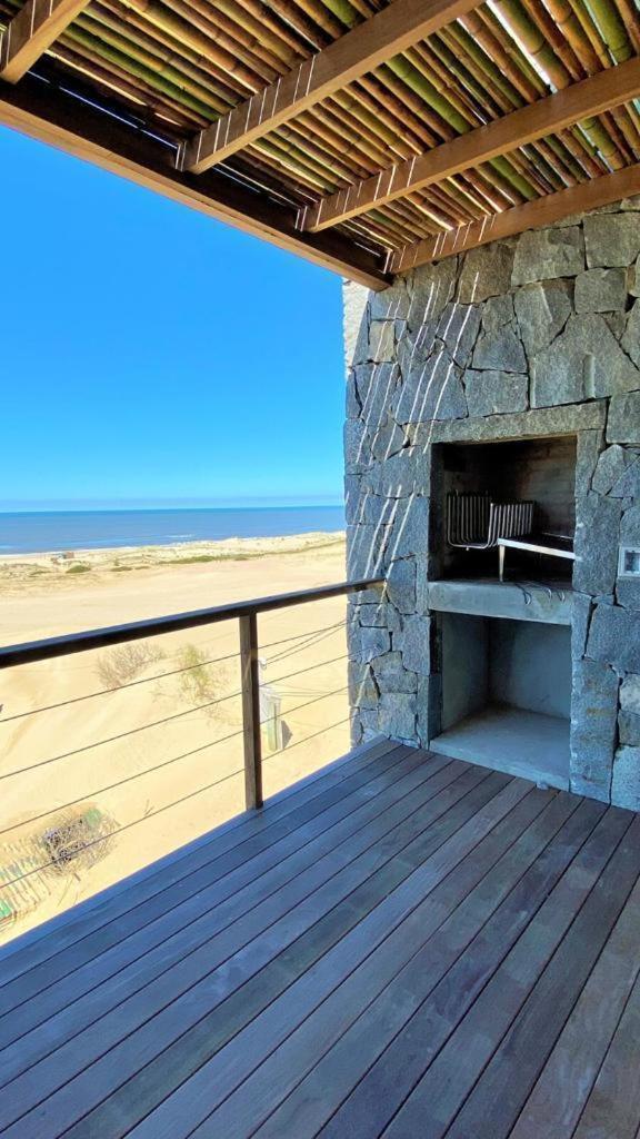 Ojos De La Viuda Apartment Пунта Дел Диабло Екстериор снимка